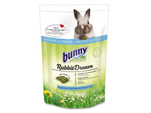 Bunny Nature RabbitDream foder til kaniner, specielt designet til vinterbrug, beriget med vitaminer og proteiner for at styrke immunforsvaret og støtte sundheden.